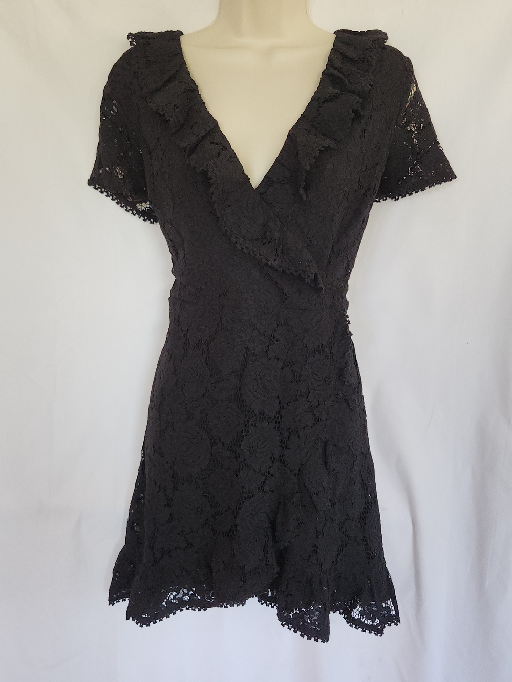 PinkBlush Black Lace Mock Wrap Ruffle V-Neck Cocktail Dress M Dark Feminine